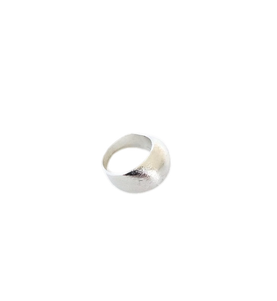 Anillo Lia